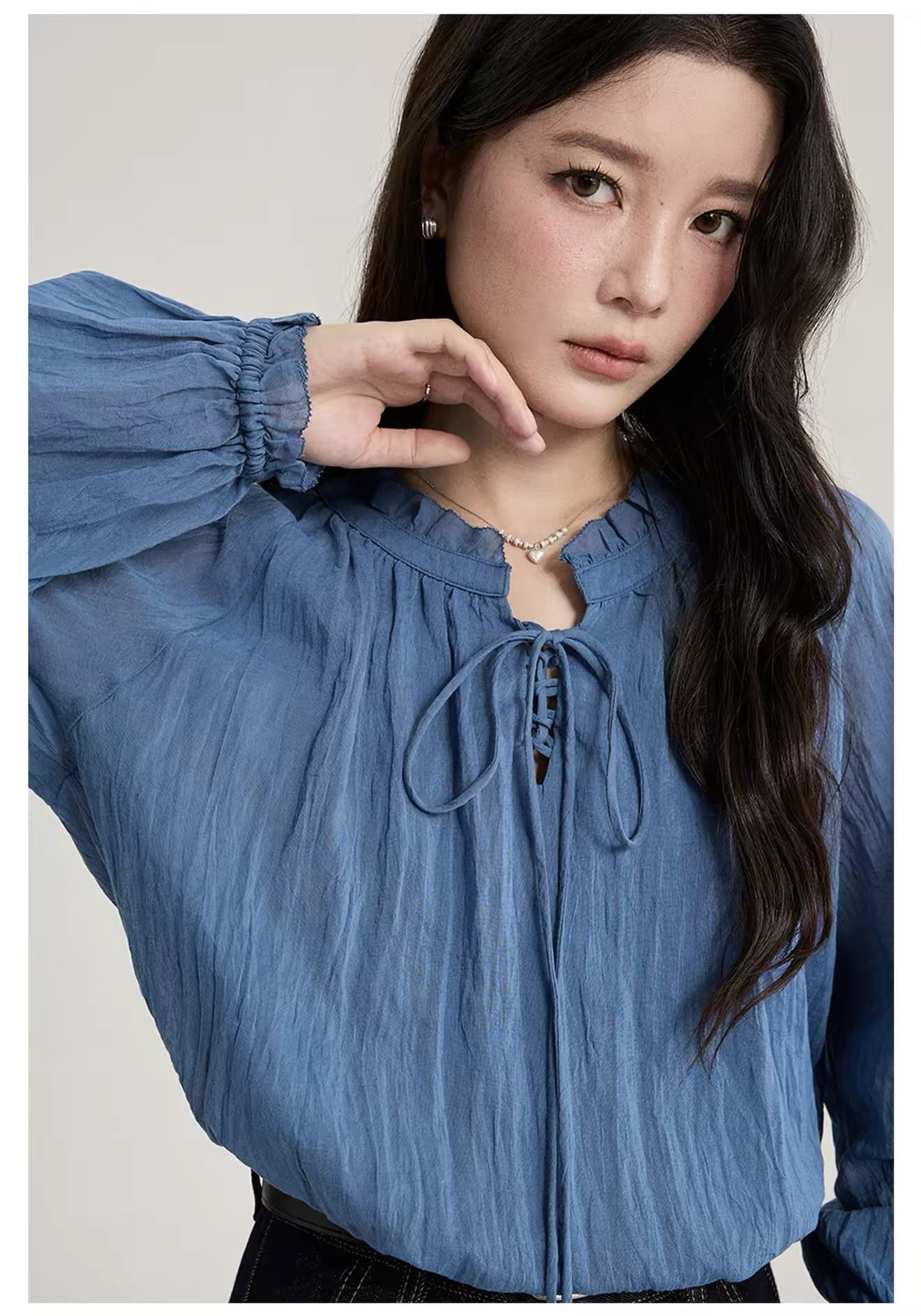 guier 레이스 레이스업 여성 셔츠 2026 새로운 가을 작은 대중 레트로 고급 슬림해 보이는 캐주얼 맨위
