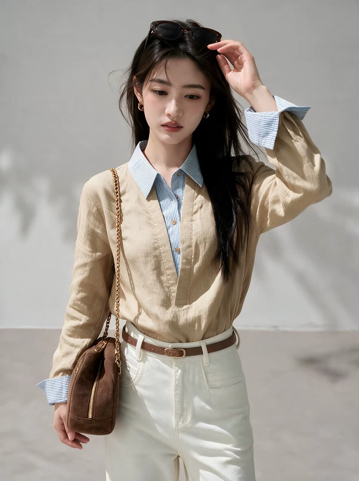 스물일곱 다용도 새로운 스트라이프 패치워크 셔츠 2026 가을 폴로 칼라 페이크 레이어드 여성 몸매 가꾸기 슬림해 보이는 맨위 이미지 2