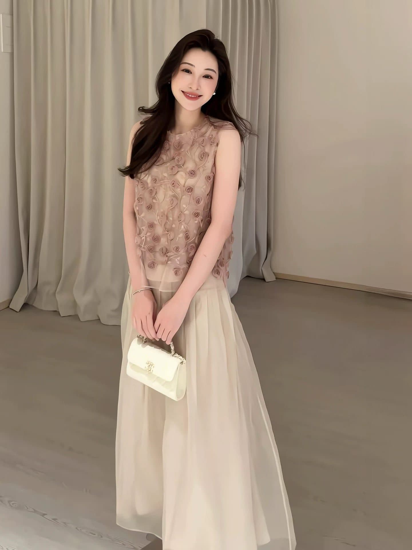 유럽 상품 핑크색 프랑스식 디자인 센스 장미 꽃 레이스 셔츠 맨위 여성 2026 여름 부드러운 작은 대중 민소매 말 상세 이미지 5