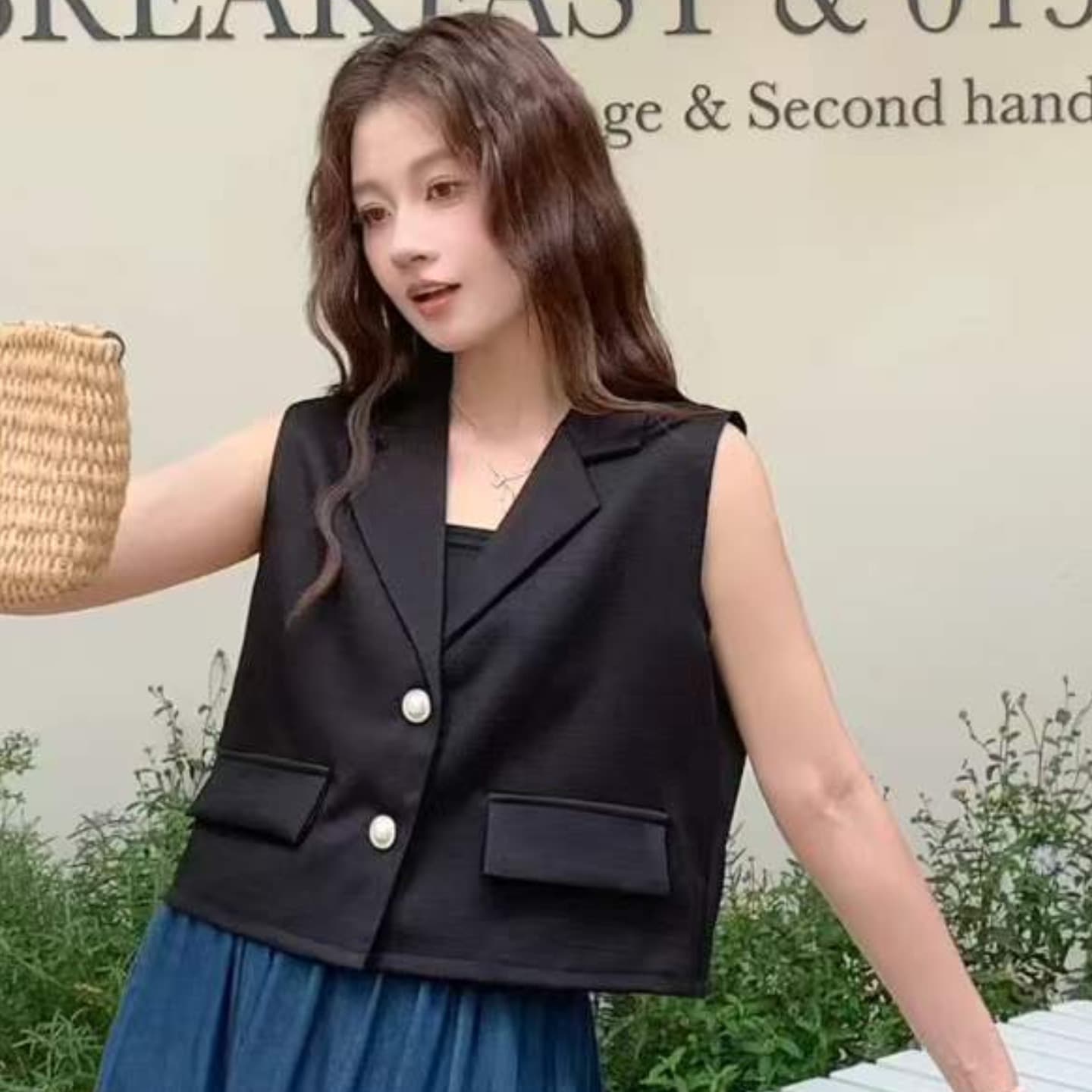 여름 새로운 작은 대중 디자인 센스 한 부서 학원 스타일 작은 샤넬 스타일 진주 버클 조끼 여자 이미지 4