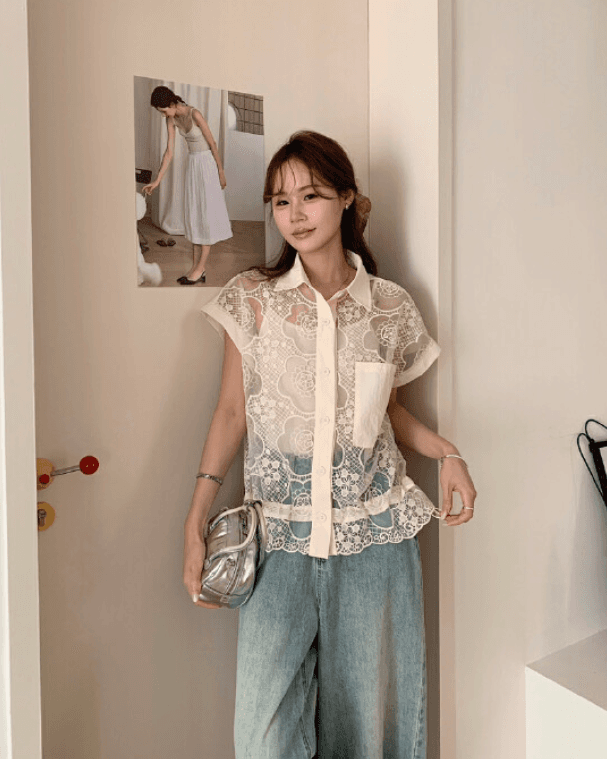 여름 새로운 패션 한국 동대문 홀로우 아웃 투명 허리 수축 품격 가을 어깨 소매 레이스 셔츠 여성 코디 슬립 상세 이미지 8