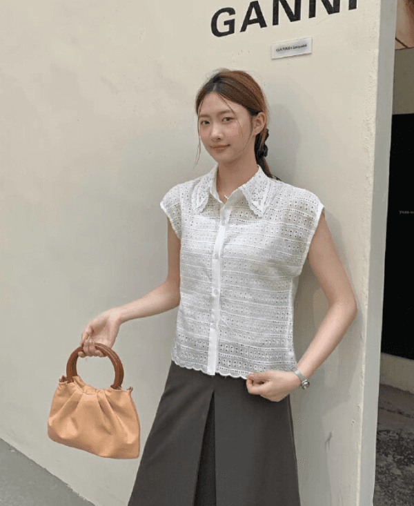 여름 한국 스타일 레이스 연령 감소 베이비 칼라 캐주얼 민소매 홀로우 아웃 셔츠 여성 상세 이미지 3