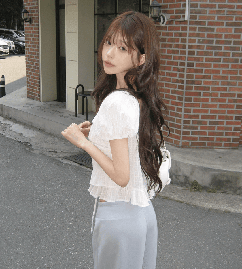 여름 한국 스타일 페이크 레이어드 질감 센스 프릴 밑단 거품 소매 레이스 업 셔츠 광장 칼라 슬림해 보이는 맨위 여성 상세 이미지 4