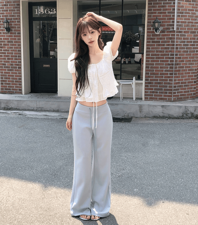 여름 한국 스타일 페이크 레이어드 질감 센스 프릴 밑단 거품 소매 레이스 업 셔츠 광장 칼라 슬림해 보이는 맨위 여성 상세 이미지 7