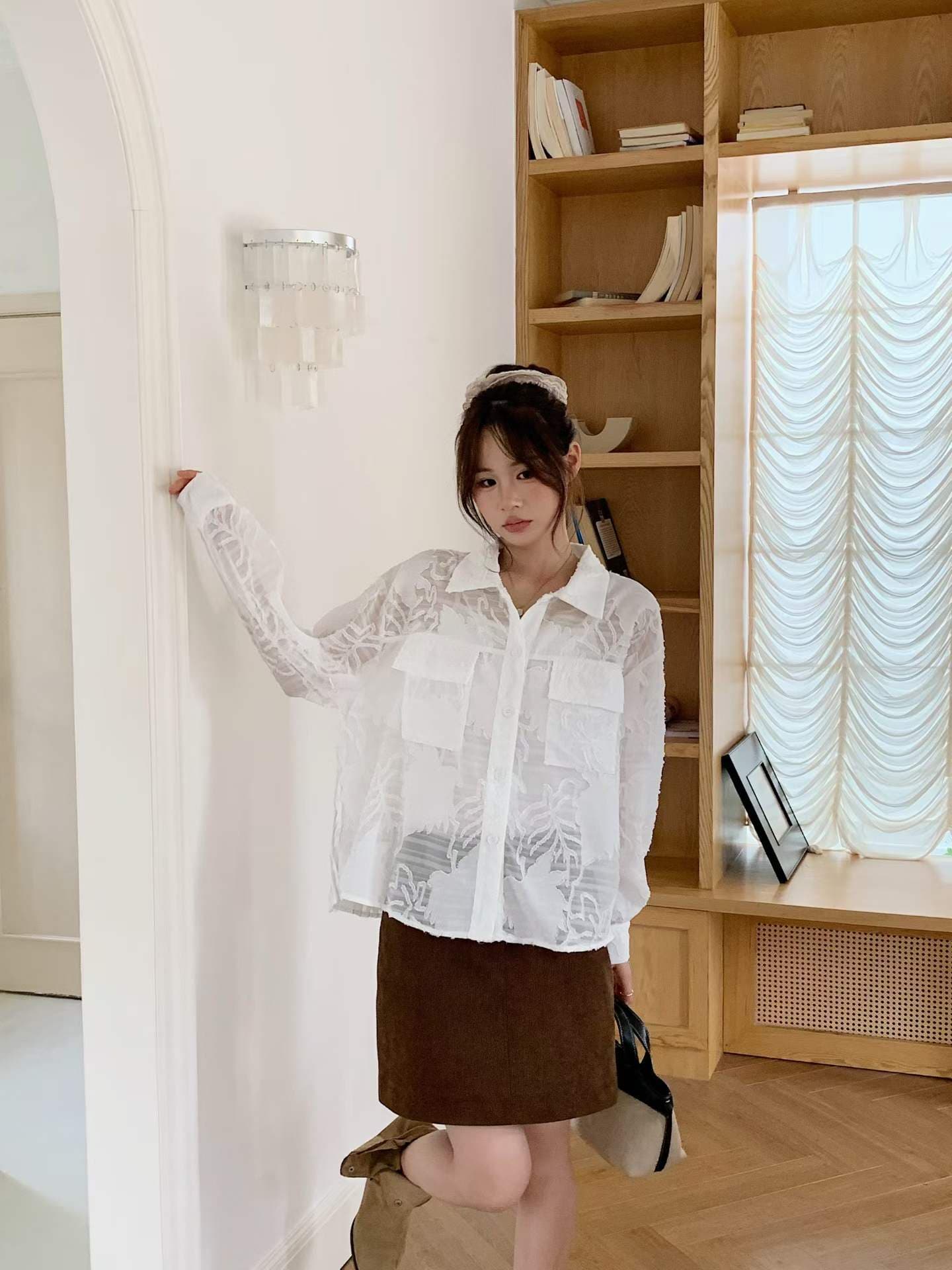 이른 가을 한 레트로 더블 주머니 작은 대중 무거운 작업 뒤로 루버 접기 폴로 칼라 긴팔 마이크로 ~을 통해 셔츠 루즈핏 셔츠 여성 상세 이미지 9