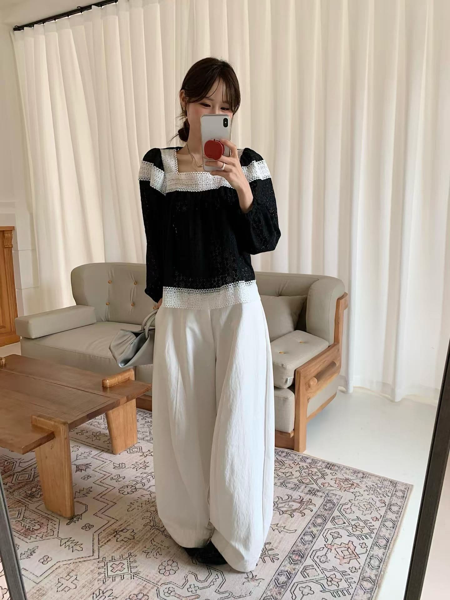가을 패션 무거운 작업 홀로우 아웃 꽃 자수 패치워크 레이스 광장 칼라 연령 감소 귀여운 인형 셔츠 긴팔 셔츠 여성 상세 이미지 16