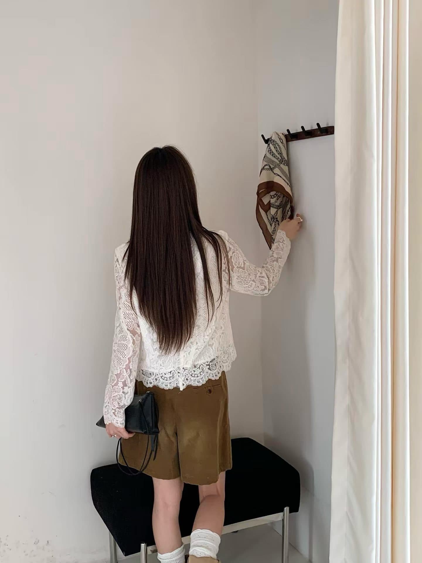 가을 새로운 우아함 패션 다용도 긴팔 패치워크 자수 레이스 셔츠 셔츠 맨위 여성 상세 이미지 5