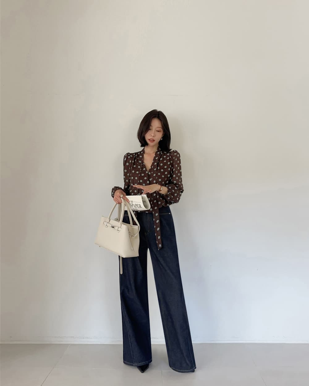 레트로 빛 럭셔리 품격 고급 센스 V넥 리본 도트 무늬 쉬폰 긴팔 여성 셔츠 고급 레오파드 무늬 작은 셔츠 맨위 상세 이미지 3