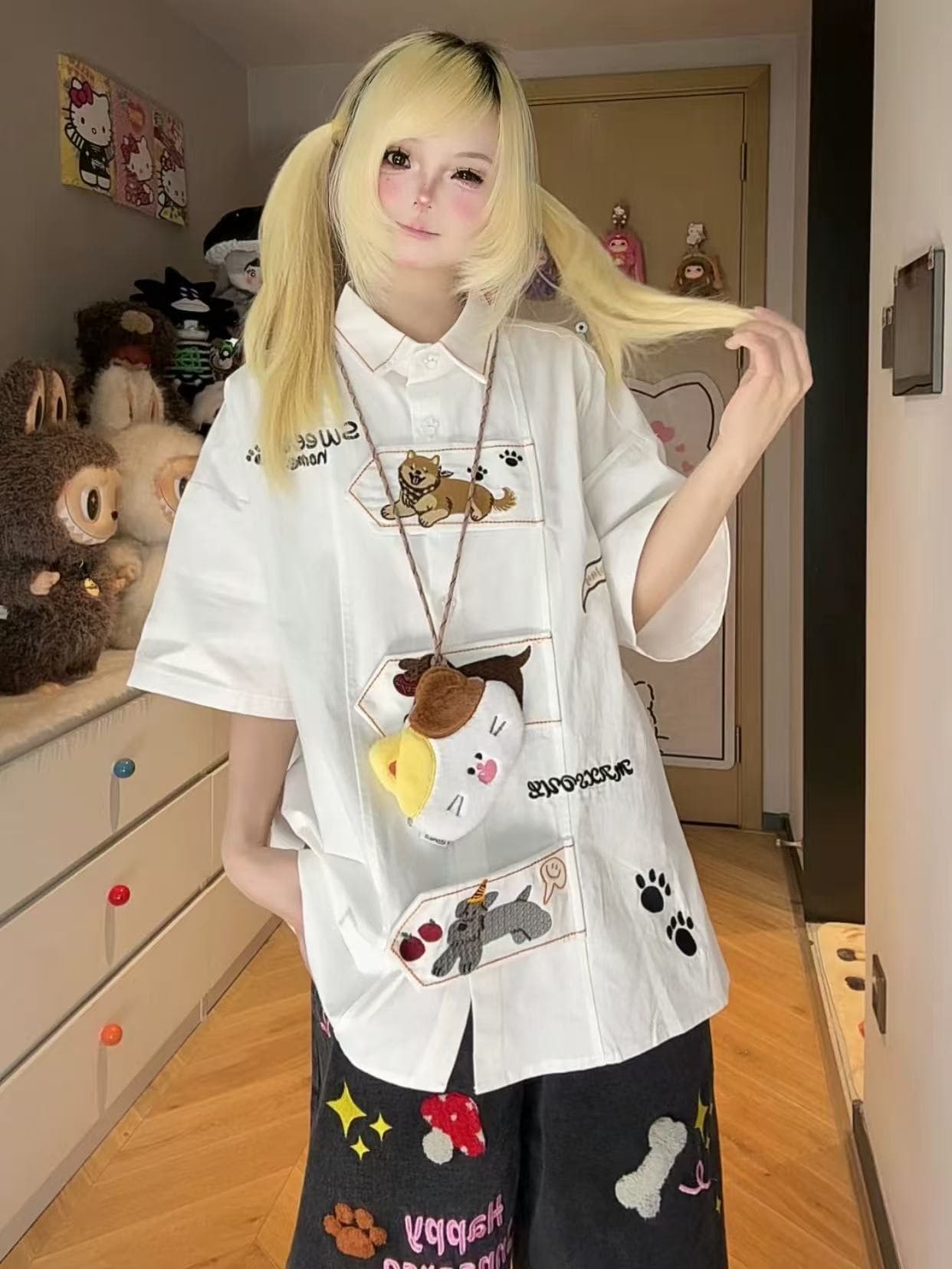 새로운 재미있는 만화 자수 폴로 칼라 반팔 셔츠 여름 루즈핏 캐주얼 다용도 커플 셔츠