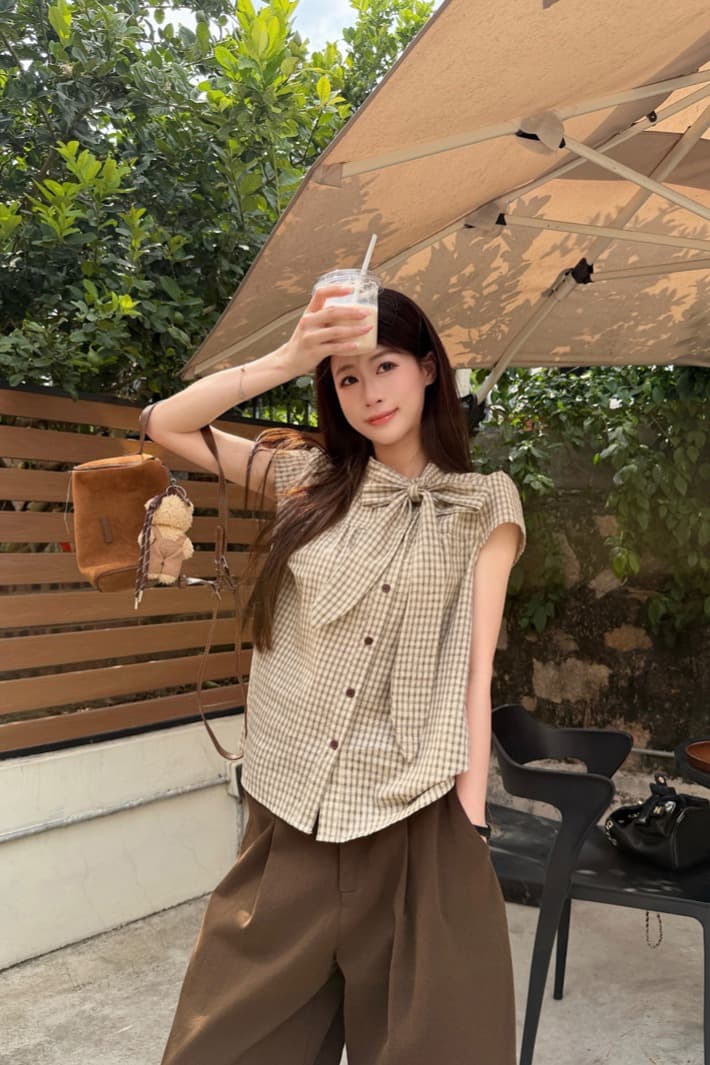 실사 2026 여름 새로운 스탠드 칼라 레이스업 체크무늬 작은 날다 소매 여성 셔츠 디자인 센스 작은 대중 Chic 맨위 이미지 6