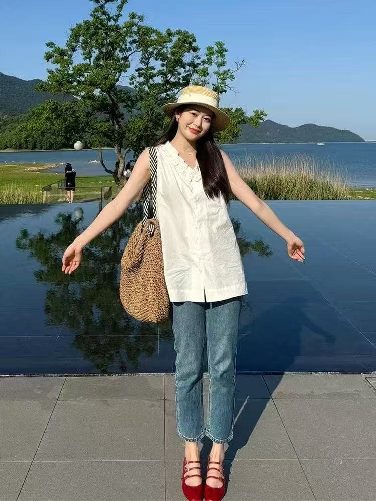 프랑스식 사소한 V넥 레이스 화이트 민소매 여성 셔츠 여름 디자인 센스 품격 루즈핏 외출용 조끼 맨위 상세 이미지 3