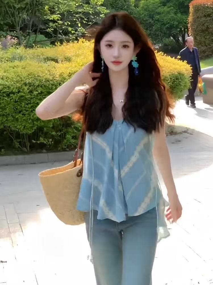 한국 스타일 2026 초여름 인터넷 색상 V넥 면 린넨 품격 슬림해 보이는 연령 감소 다용도 비즈 자수 달콤함 슬립 맨위 이미지 3