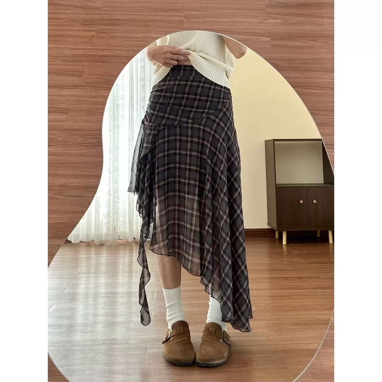 불규칙 체크무늬 반신 스커트 여성 2026 봄 여름 새로운 한 부서 하이웨이스트 반 스커트 그레이트 멋진 롱 코트 치마 상세 이미지 3