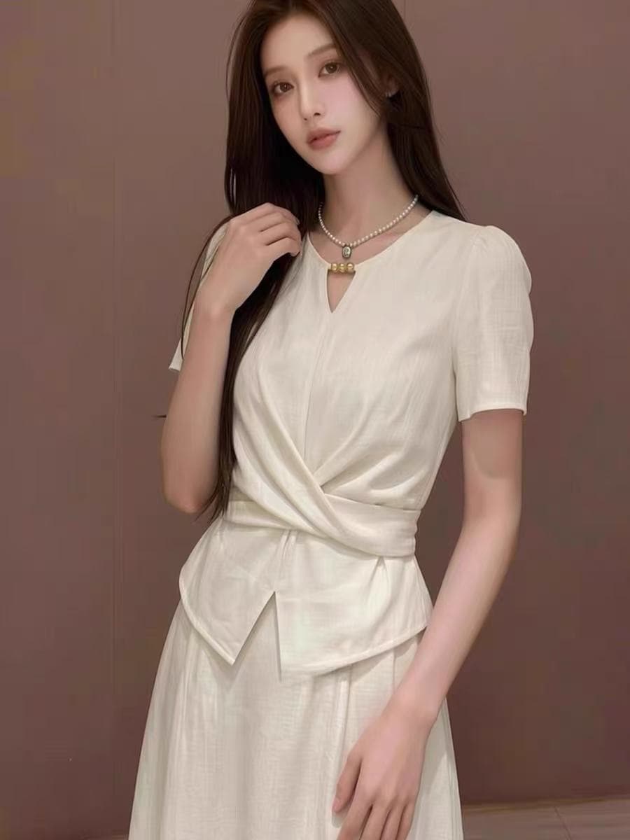 2026 여름 새로운 프랑스식 부드러운 바람 캐주얼 느긋한 반팔 주름 맨위 여성 슬림해 보이는 품격 다용도 상세 이미지 1