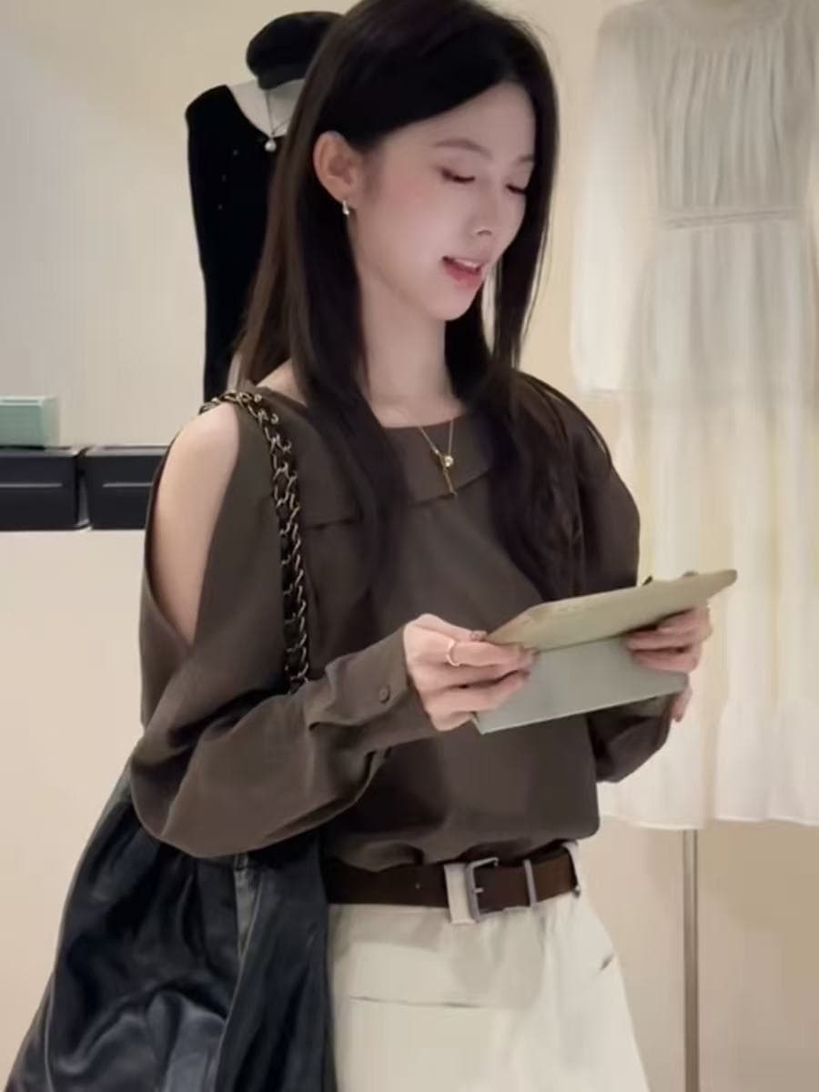 오래된 돈 바람 품격 폴로 칼라 긴팔 오프숄더 여성 셔츠 이른 가을 새로운 고유 한 외국 가스 루즈핏 외출용 다용도 맨위 이미지 2