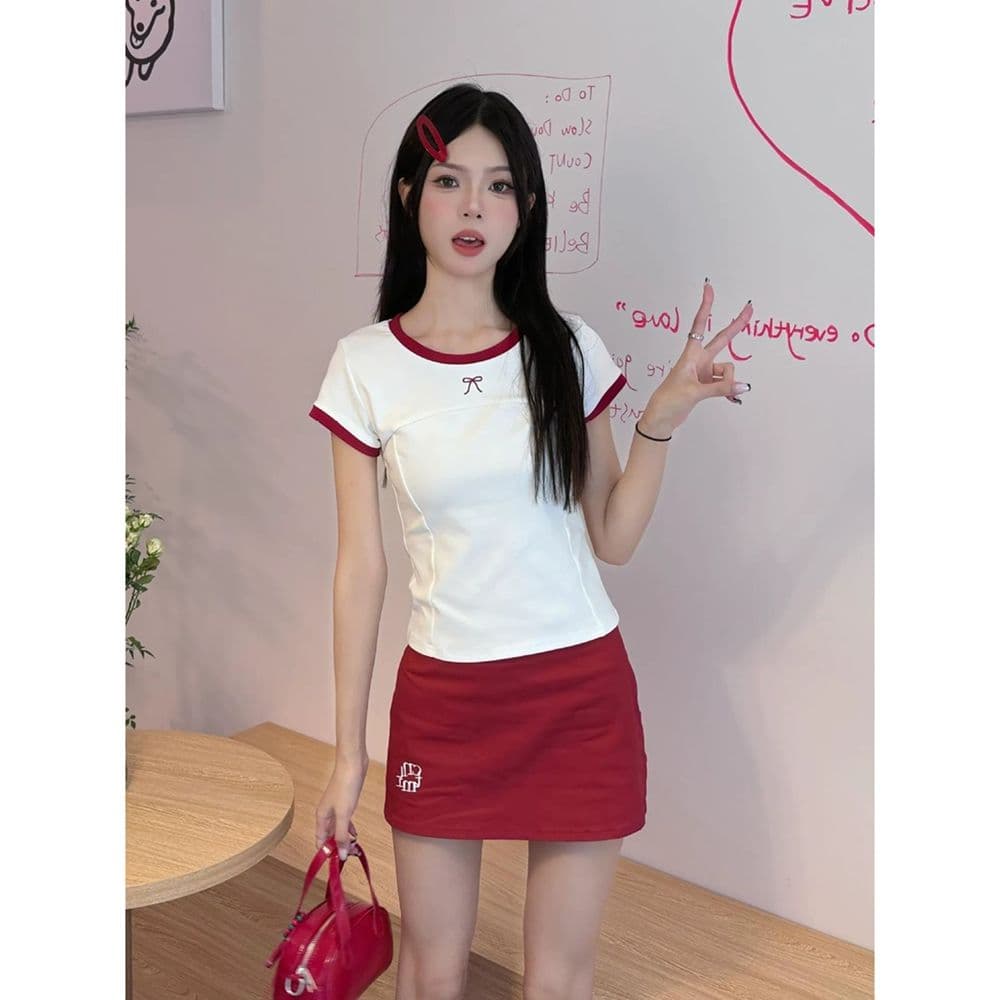 경관 그림 원본 품질 달콤한 자매 바람 개성 반신 스커트 라운드 넥 티셔츠 투피스 세트 세트 이미지 2