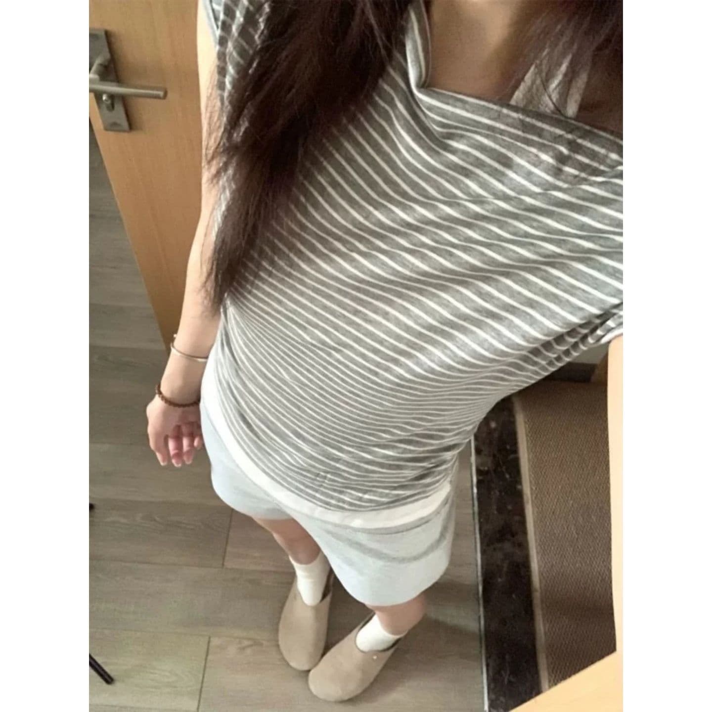 원본 원단 한국 스타일 chic 순수한 욕망 페이크 레이어드 배색 스트라이프 오프숄더 반팔 티셔츠 여성 이미지 3