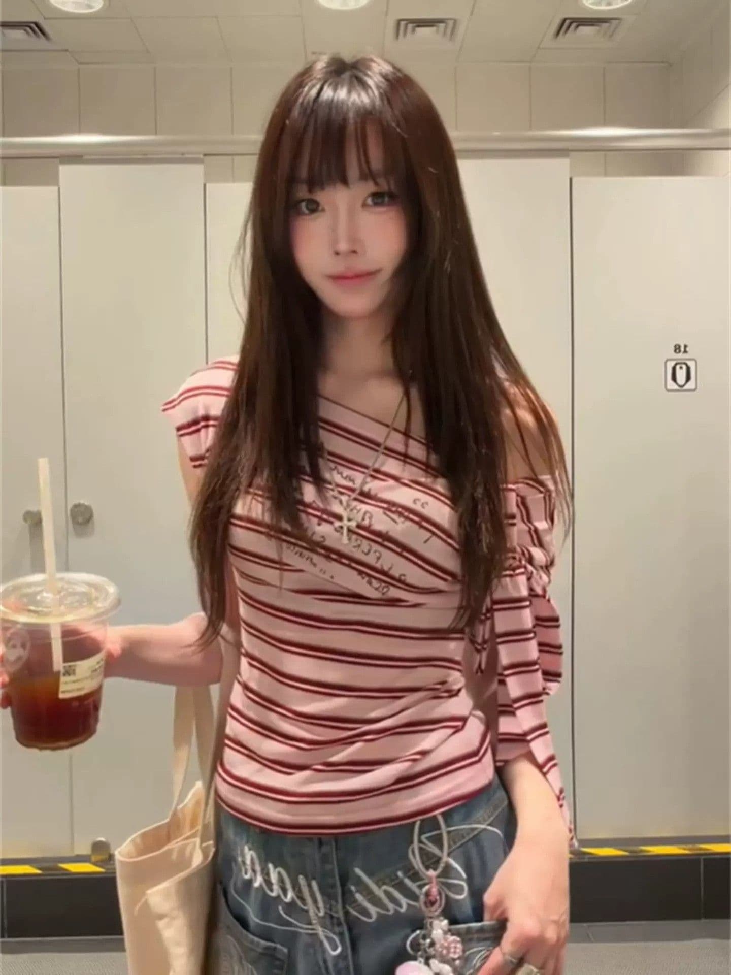 오래된 돈 바람 원본 베르 미첼 리 탈착식 스트랩 티셔츠 여성 여름 몸매 가꾸기 슬림해 보이는 다용도 고유 한 맨위 상세 이미지 7