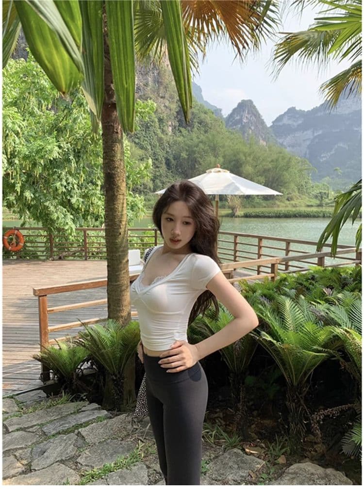 경관 그림 원본 품질 레이스 조각 V넥 반팔 긍정적 인 어깨 섹시함 순수한 욕망 몸매 가꾸기 티셔츠 상세 이미지 7