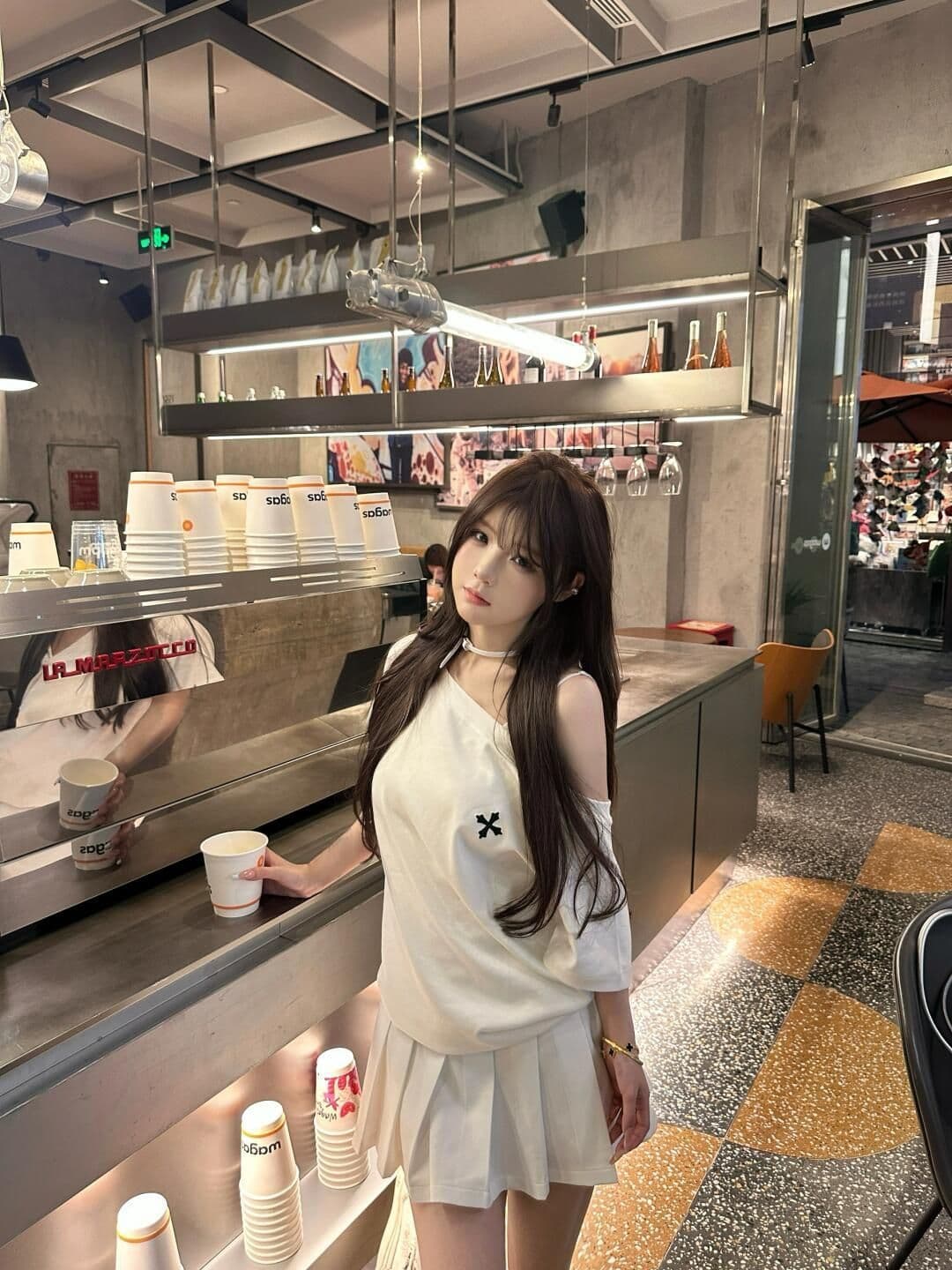 40 오스트리아 세대 서울 92 면 8 암모니아 Lun 220 그램 비스듬한 어깨 오프숄더 티셔츠 새로운 프린트 맨위 상세 이미지 3