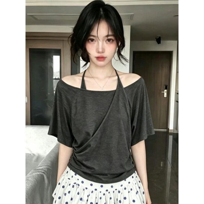 컬러 코튼 당겨 프레임 페이크 레이어드 불규칙 십자가 행침 목 슬립 반팔 티셔츠 여성 여름 한 단어 오프숄더 맨위