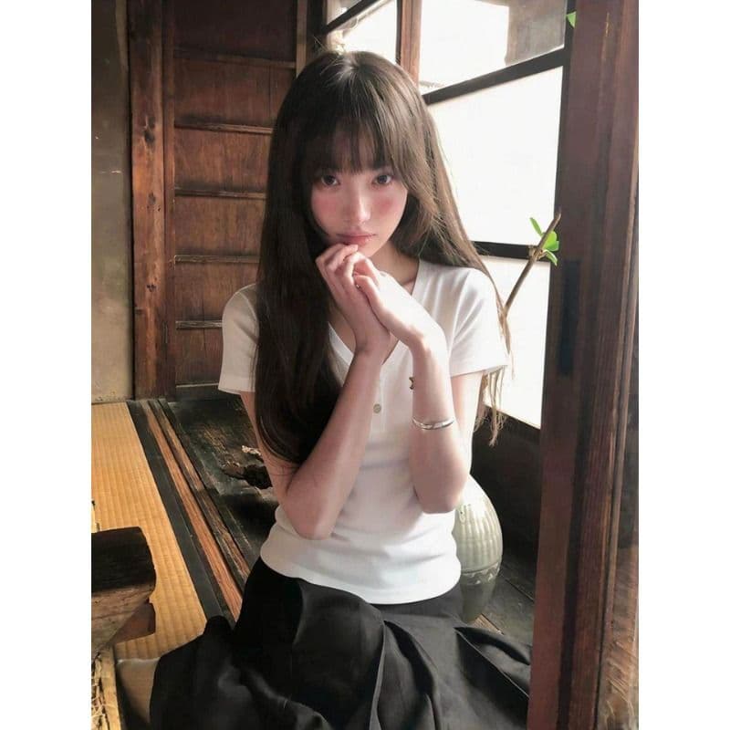260 그램 사람들 면 한 부서 디자인 센스 화이트 V넥 반팔 티셔츠 여성 여름 긍정적 인 어깨 몸매 가꾸기 슬림해 보이는 맨위 이미지 2