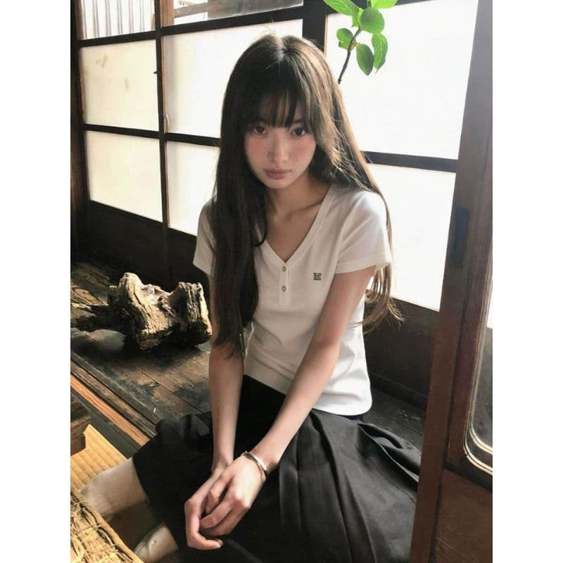 260 그램 사람들 면 한 부서 디자인 센스 화이트 V넥 반팔 티셔츠 여성 여름 긍정적 인 어깨 몸매 가꾸기 슬림해 보이는 맨위 이미지 3