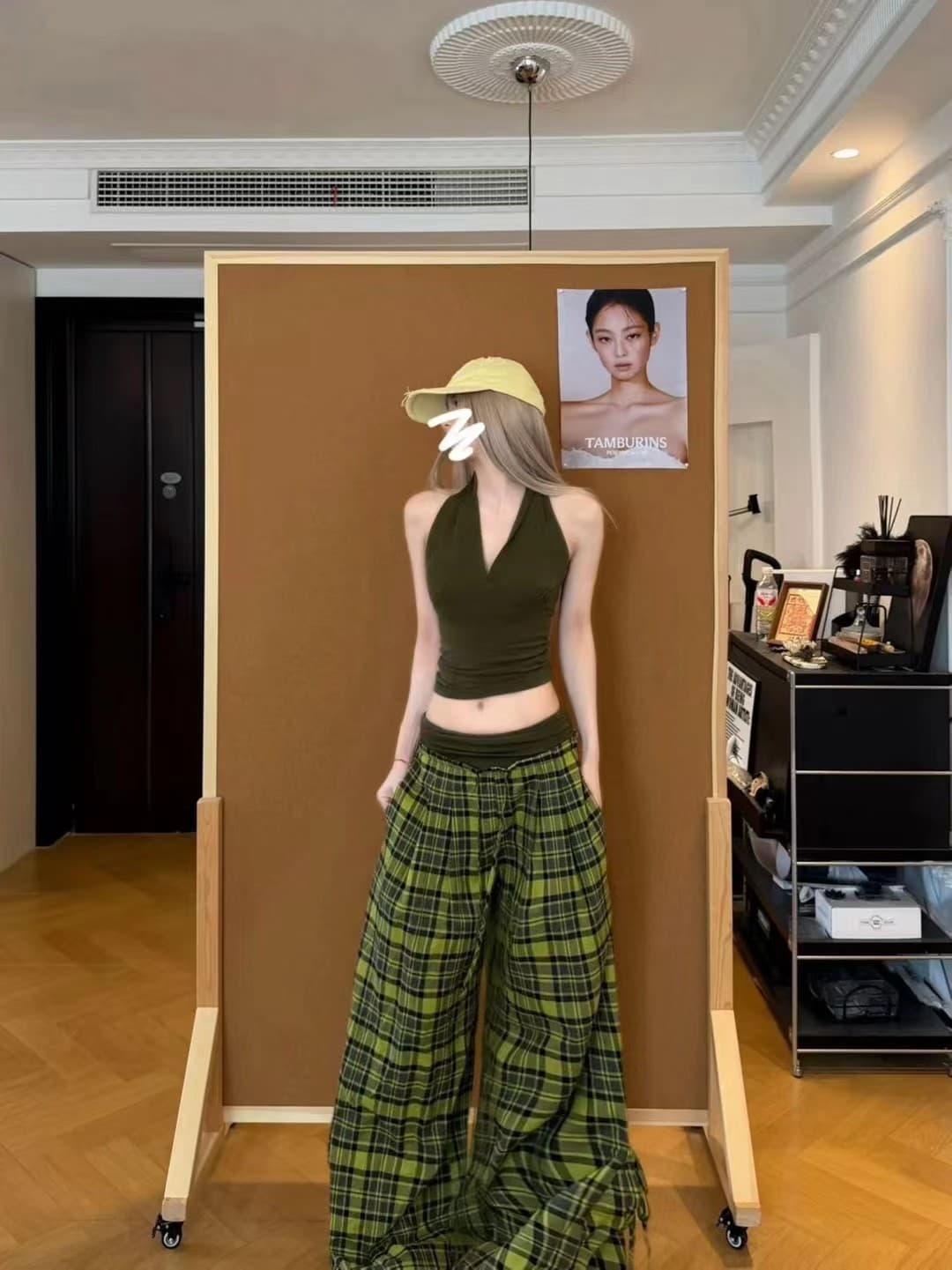 프랑스식 빛 럭셔리 민소매 베스트 주름 반신 치마 세트 여성 여름 새로운 허리 수축 슬림해 보이는 작은 샤넬 스타일 투피스 세트 상세 이미지 5