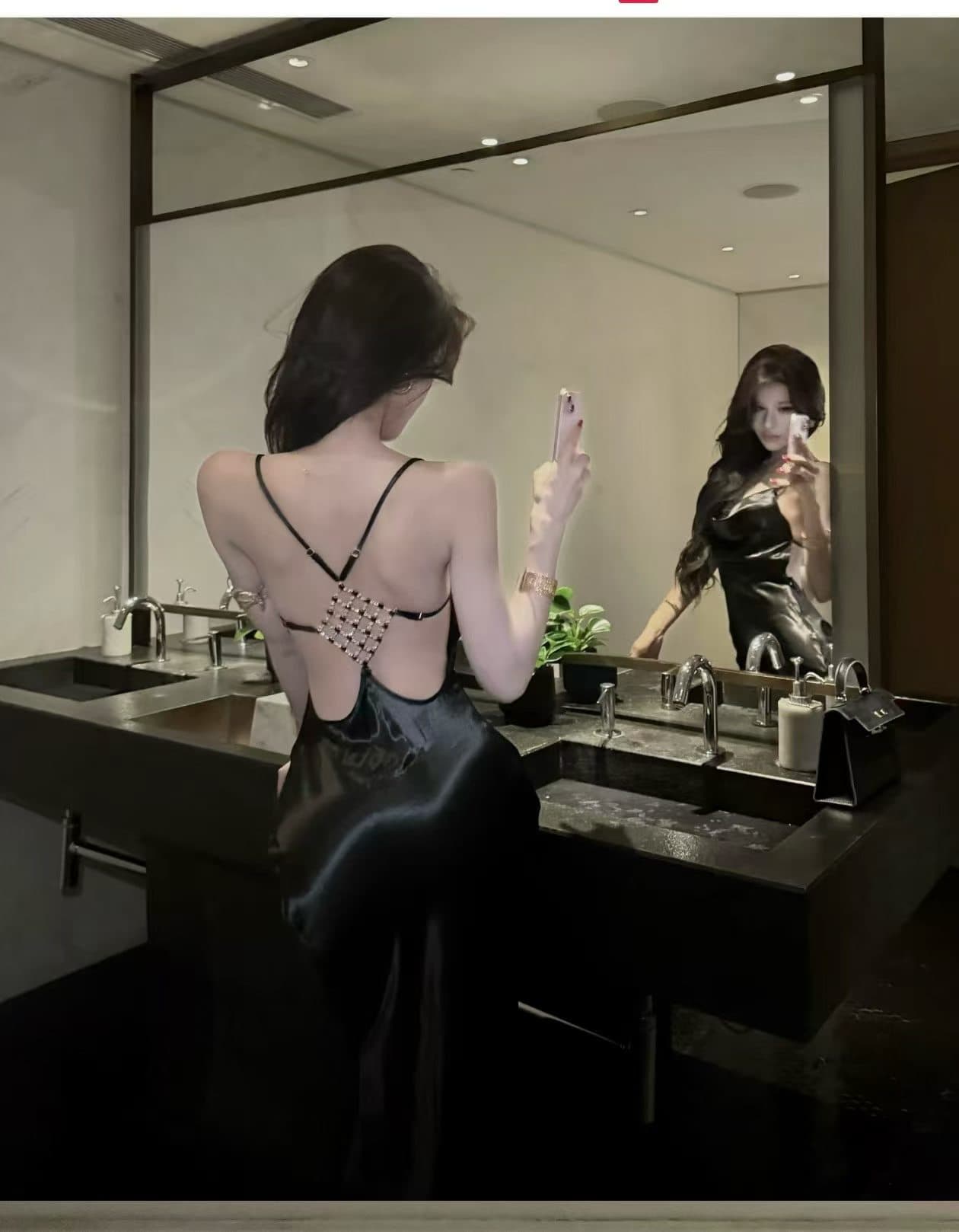 프랑스식 슬립 여성 드레스 2026 여름 새로운 흔들다 칼라 타이트 스커트 백리스 길다 치마 이미지 4