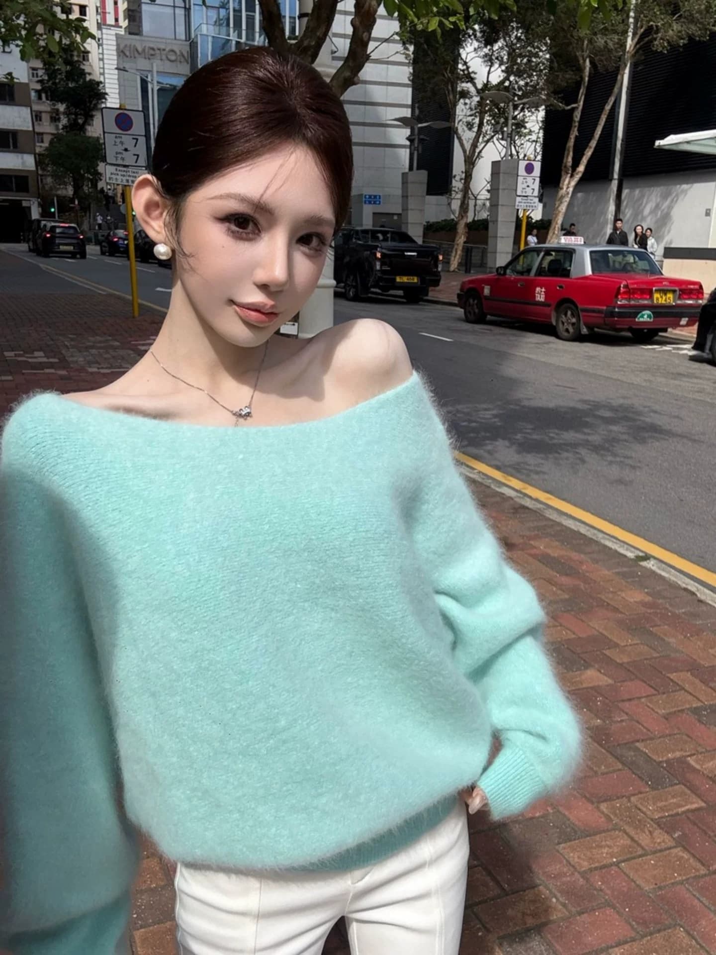 오프숄더 파란색 보온 니트 스웨터 여자 조기 봄 두꺼운 자이언트 잘 생긴 느긋한 루즈핏 인사이드 가져 가라. 만나는 맨위 이미지 4