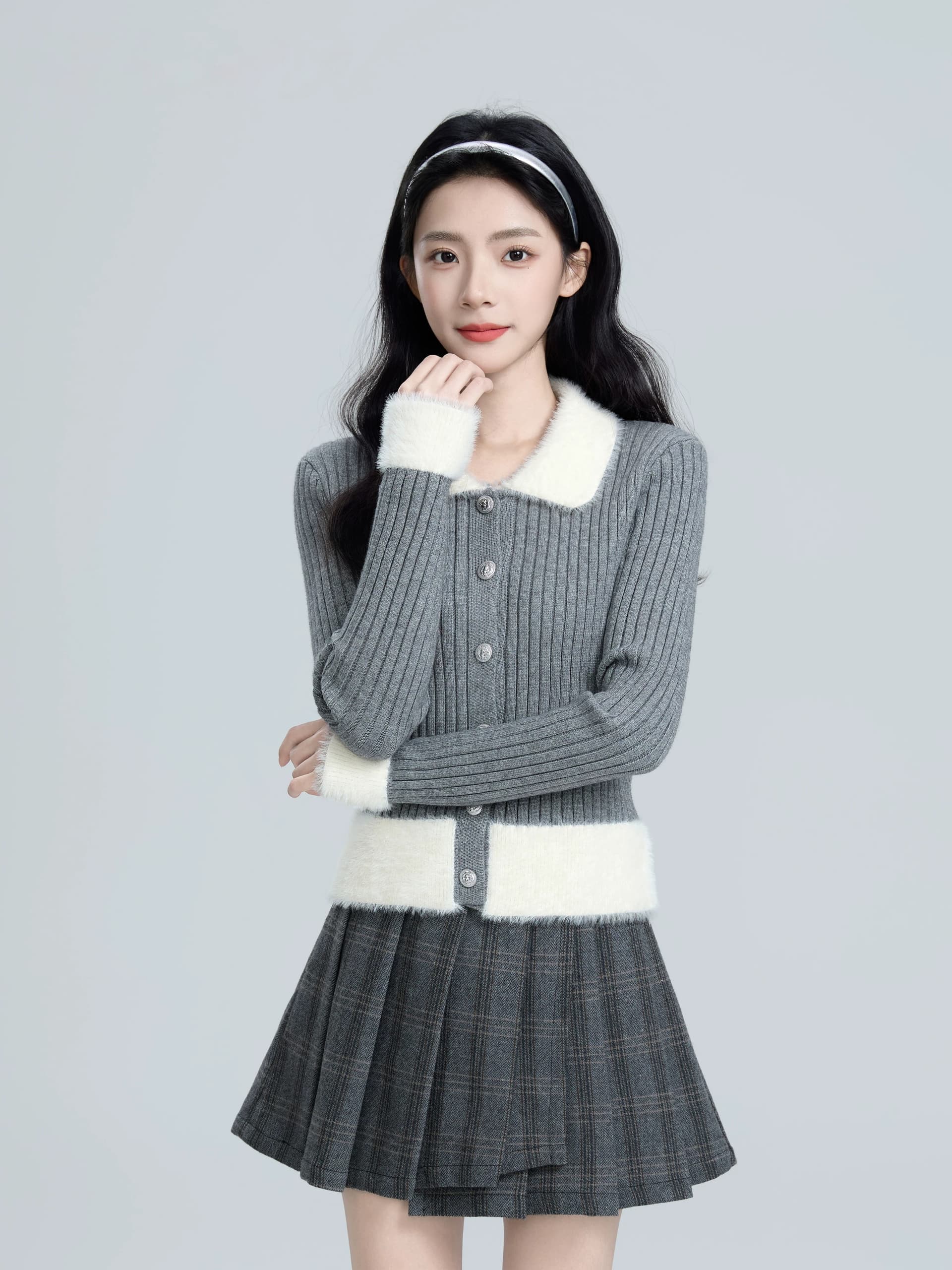 작은 샤넬 스타일 폴로 칼라 두꺼운 인사이드 가져 가라. 스웨터 여자 2026 가을 겨울 새로운 배색 패치워크 수 있습니다. 외출용 니트 스웨터 맨위 이미지 2