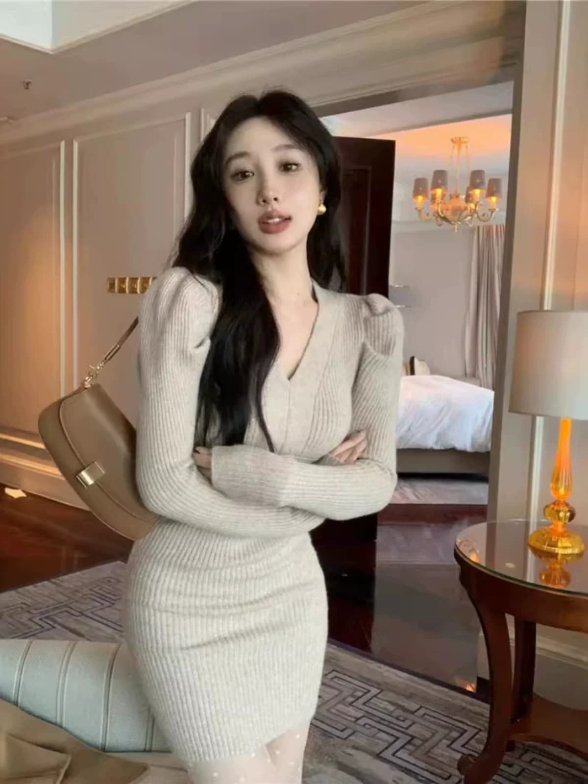 빛 럭셔리 프랑스 명문 여성 고급 회색 양모 니트 여성 드레스 가을 겨울 작은 키 만나는 섹시함 타이트 스커트 미니 스커트 이미지 4