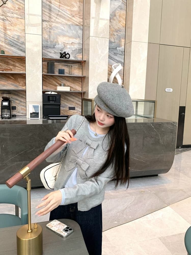 케이크를 잘라 직접 만든 작은 키 새로운 맨위 여성 디자인 센스 나비 매듭 페이크 레이어드 스웨터 니트 스웨터 털 셔츠 이미지 2