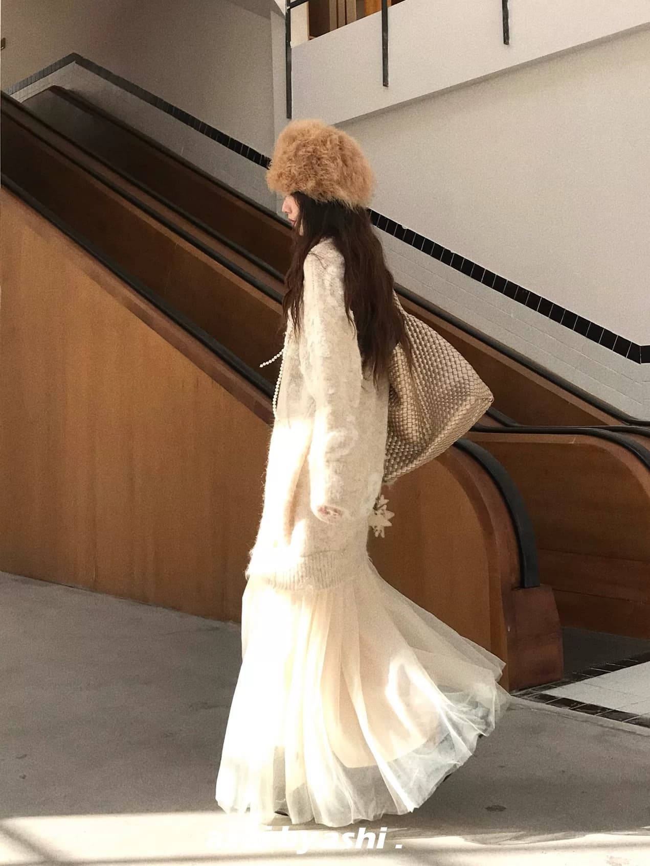 보다 큼 시 예기치 않게 만나다. 느긋한 바람 작은 대중 질감 센스 니트 패치워크 망사 드레스 루즈핏 롱 스커트 이미지 3