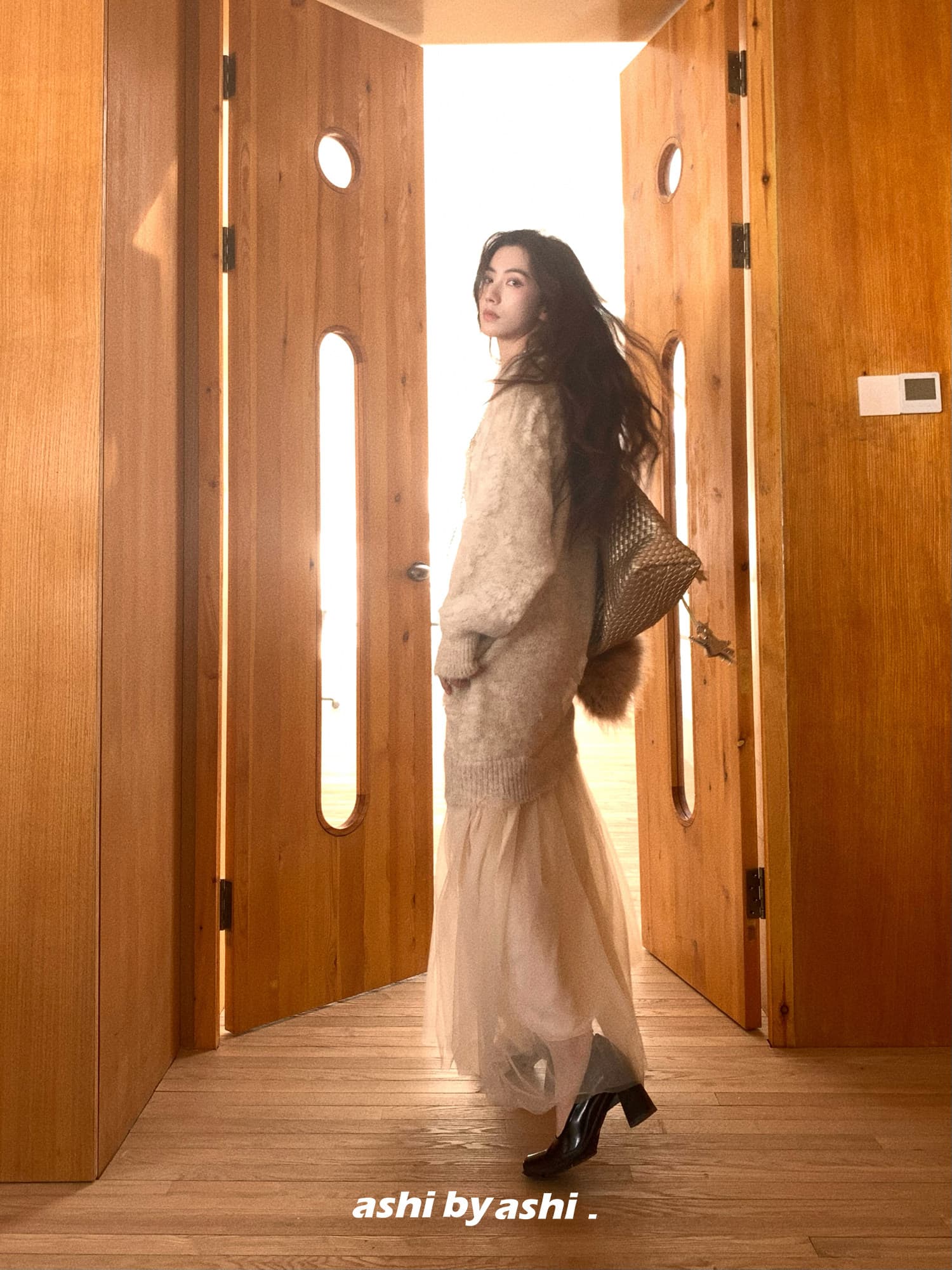 보다 큼 시 예기치 않게 만나다. 느긋한 바람 작은 대중 질감 센스 니트 패치워크 망사 드레스 루즈핏 롱 스커트 상세 이미지 54