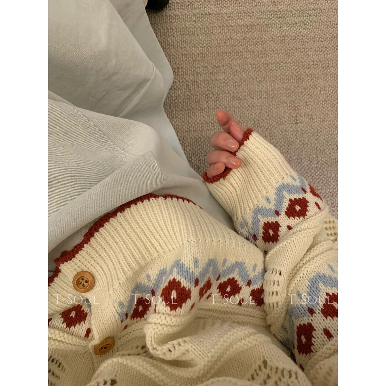 t-soul- 공정한 섬 자카드 라운드 넥 루즈핏 쇼트 스타일 신선함 부드러운 크림 니트 오픈 가디건 2026 새로운 이미지 2