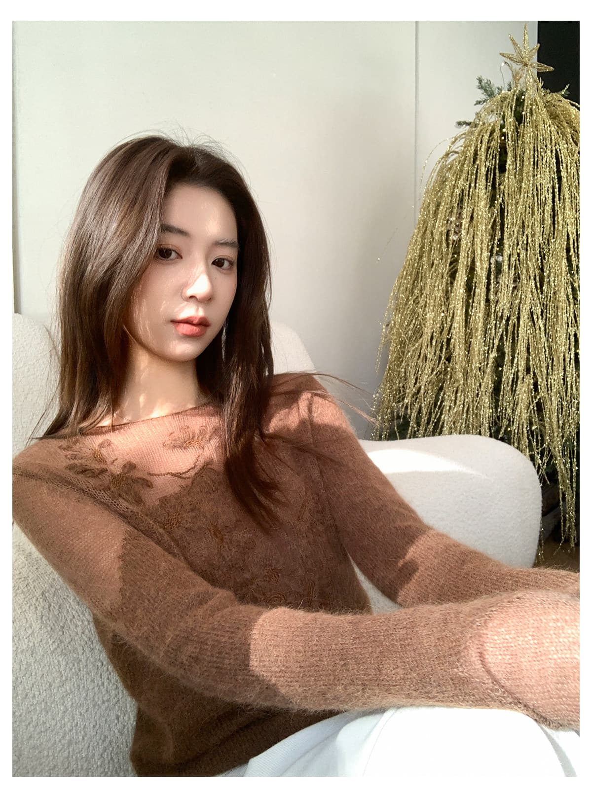 leetwins 부드러운 실어증 양 낙타 털 보트넥 니트 스웨터 여성 고급 센스 자수 꽃 홀로우 아웃 맨위 상세 이미지 28