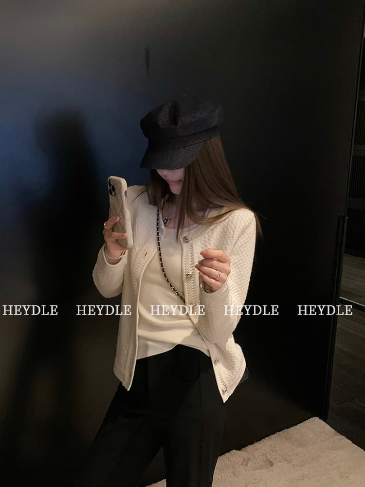 검은 콩 흠 부드러운 요령 품격 고급 센스 무거운 작업 화이트 니트 오픈 가디건 작은 샤넬 스타일 여성 코트 가을 상세 이미지 11