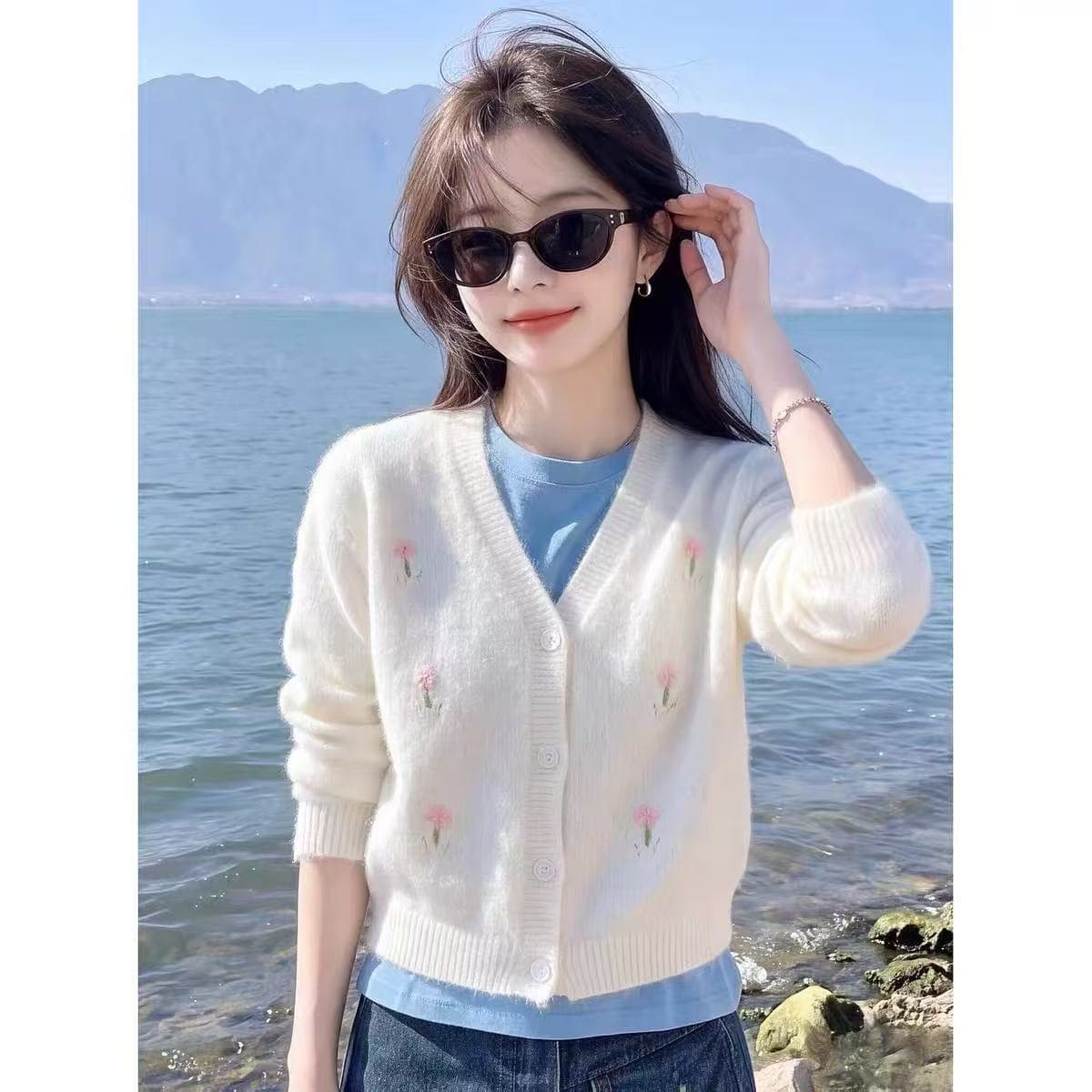 프랑스식 분위기 센스 자수 꽃 니트 오픈 가디건 여성 가을 겨울 새로운 싱글 줄 버튼 V넥 스웨터 코트 상세 이미지 8
