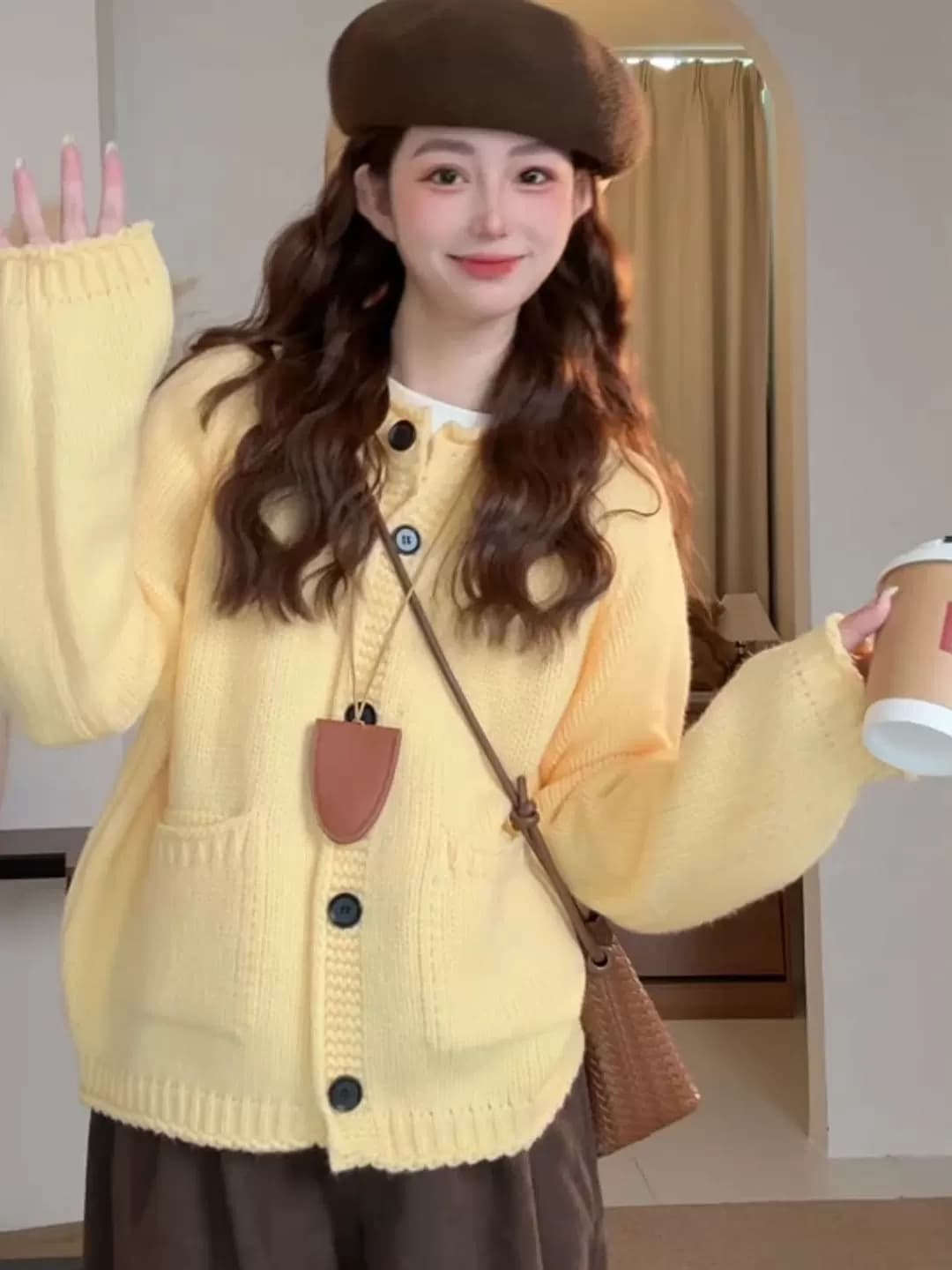 느긋한 바람 주황색 색상 라운드 넥 싱글 줄 버튼 스웨터 여성 코트 가을 겨울 새로운 와이드 부드러운 찹쌀 고급 센스 니트 오픈 가디건 이미지 3