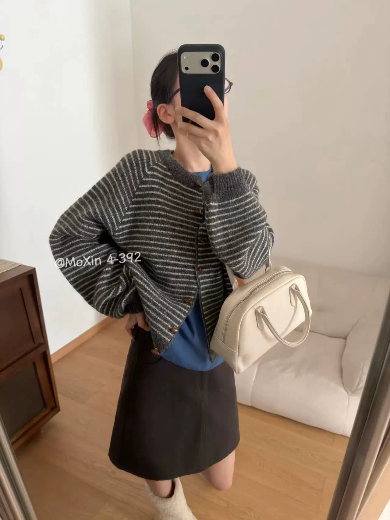 한 부서 미니멀리즘 스트라이프 부드러운 찹쌀 니트 오픈 가디건 여성 가을 겨울철 새로운 루즈핏 슬림해 보이는 스웨터 코트 다용도 맨위 이미지 4