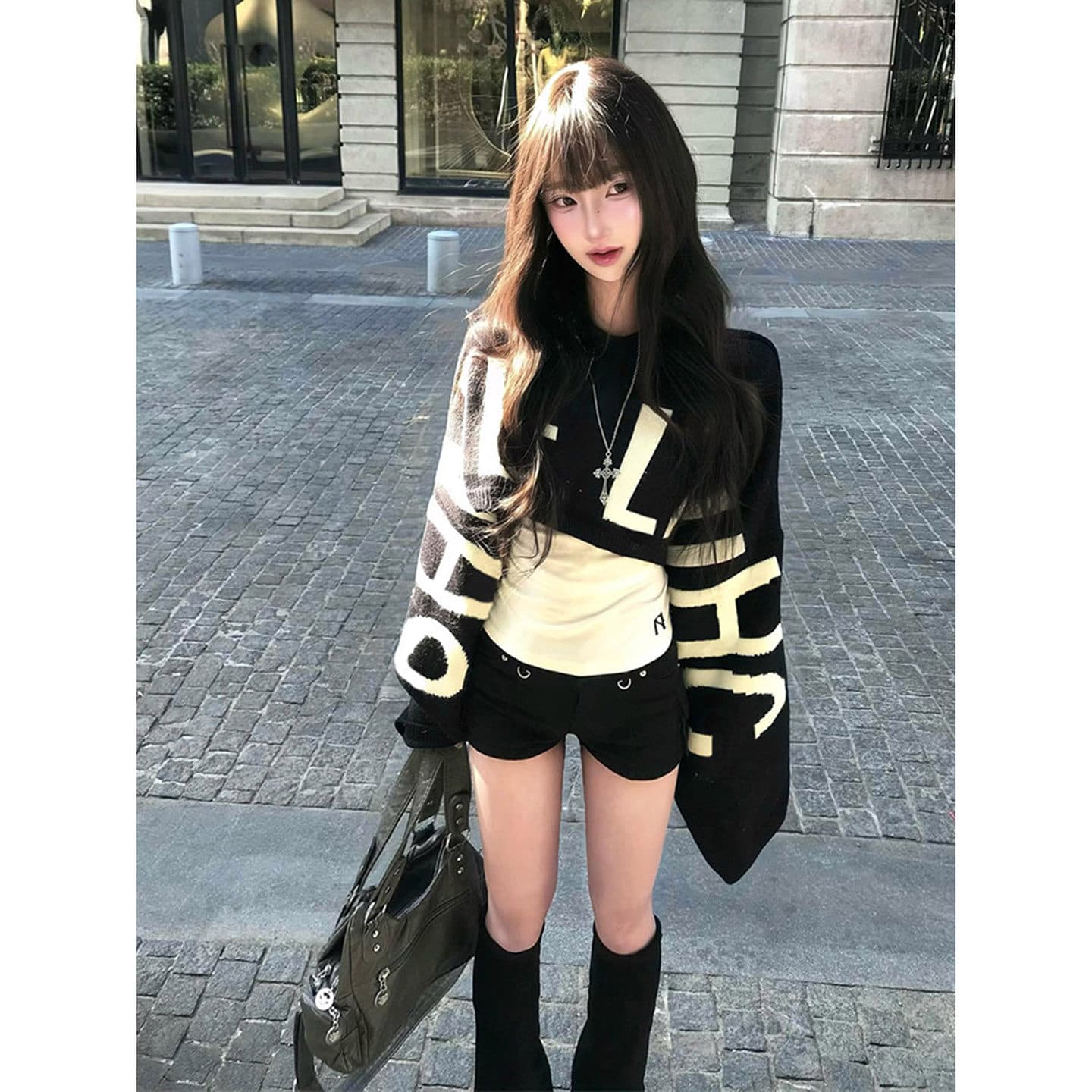아메리칸 핫걸 검정색 배트윙 소매 스웨터 여자 이른 봄 루즈핏 느긋한 고급 센스 풀오버 쇼트 스타일 니트 스웨터 맨위 상세 이미지 2
