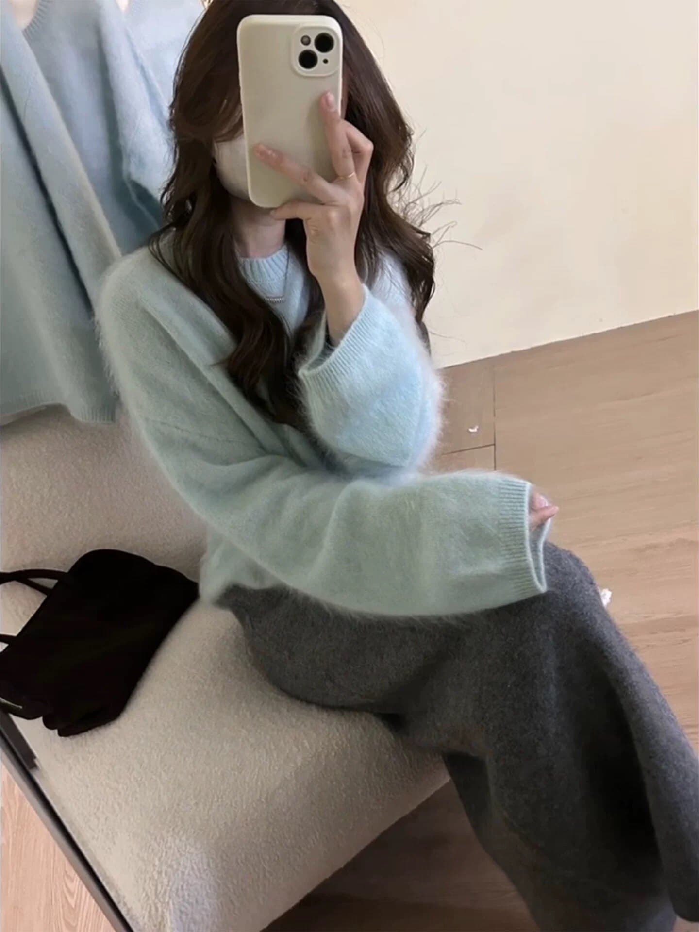 우유 씽 하는 소리 파란색 부드러운 찹쌀 스웨터 라운드 넥 가을 겨울철 루즈핏 느긋한 외출용 풀오버 여성 뜨개질 맨위 상세 이미지 4