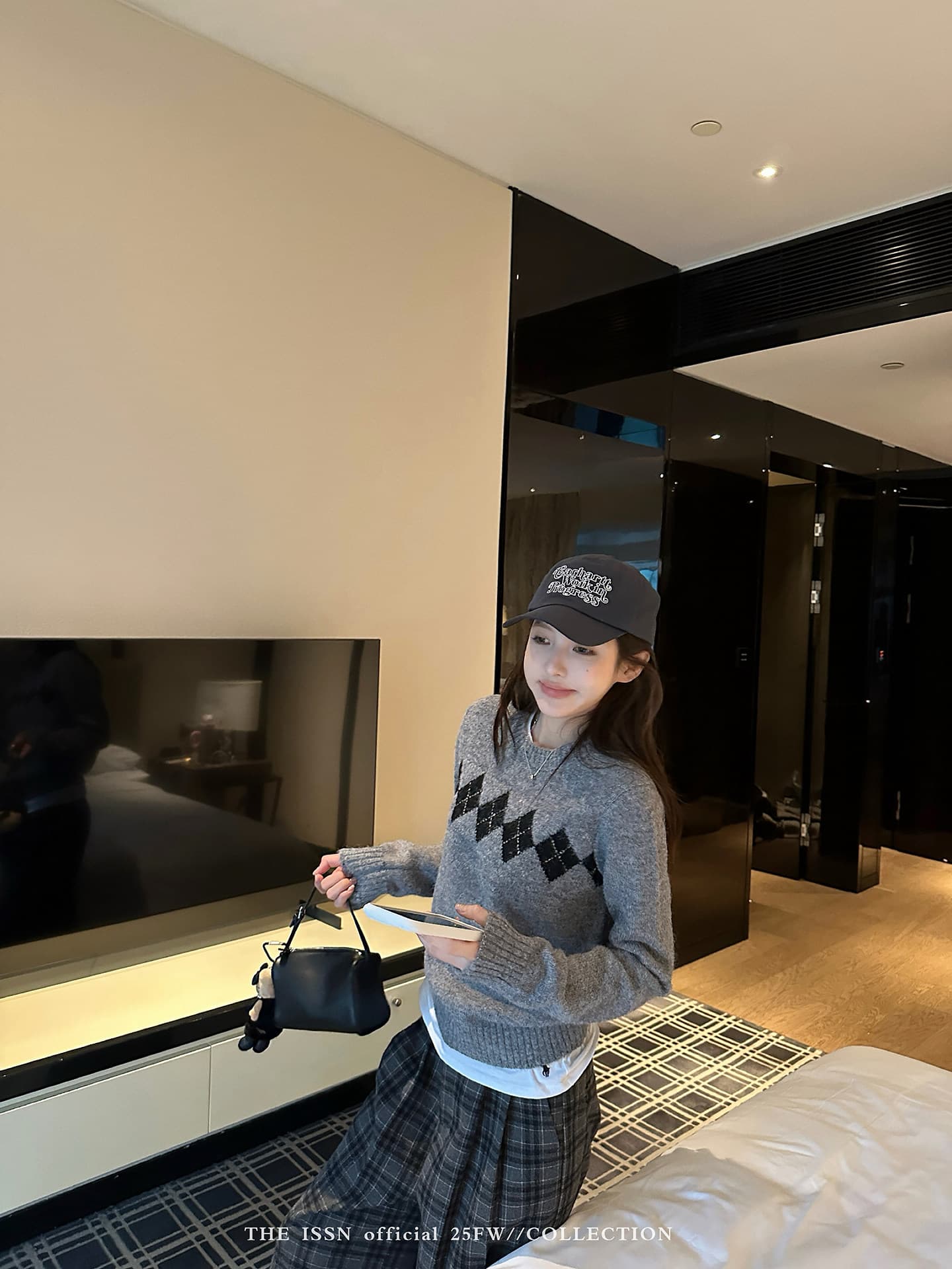 hhyii 소나무 차 코코아 링 그리드 디자인 센스 라운드 넥 풀오버 스웨터 여자 가을 겨울 루즈핏 슬림해 보이는 니트 맨위 상세 이미지 39