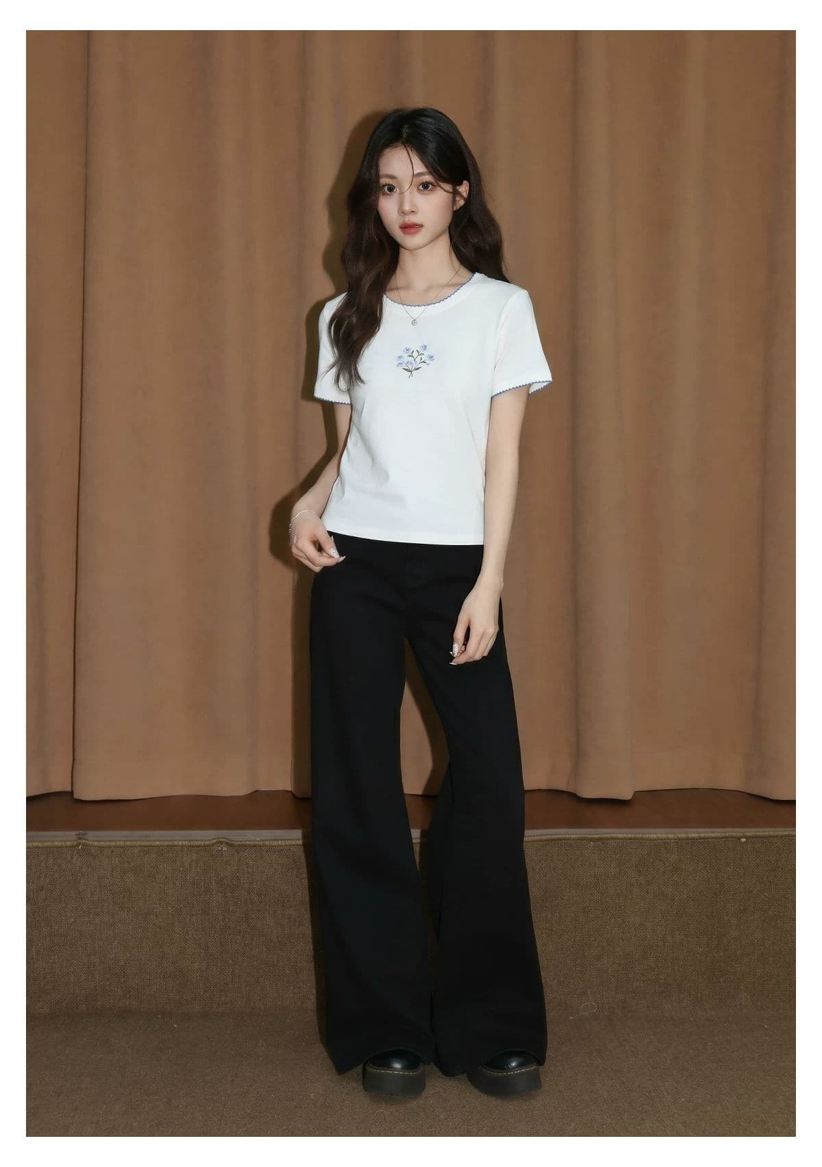 경관 그림 타이슨 원단 높은 품질 새로운 디자인 센스 화이트 라운드 넥 반팔 티셔츠 여성 여름 상세 이미지 10