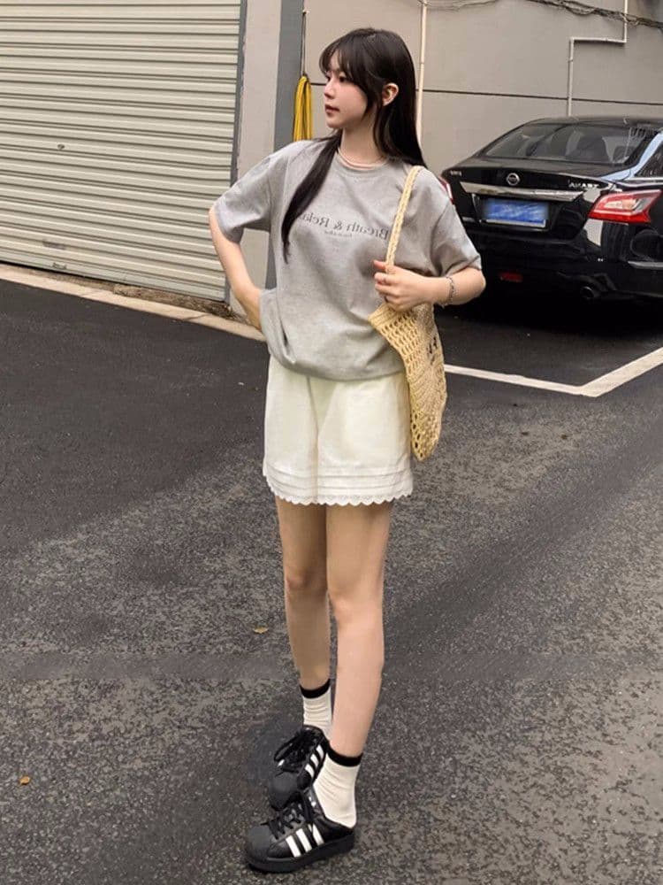 화이트 레이스 레이스 캐주얼 반바지 여성 여름 2026 새로운 외출용 한 마디 넓은 다리 운동 바지 핫 바지 상세 이미지 4