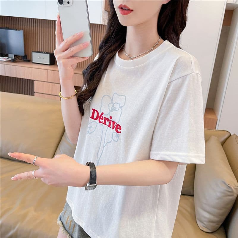 실사 라운드 넥 반팔 티셔츠 여성 새로운 프린트 싸움 자수 눈꽃 면 패션 맨위 여성 이미지 4