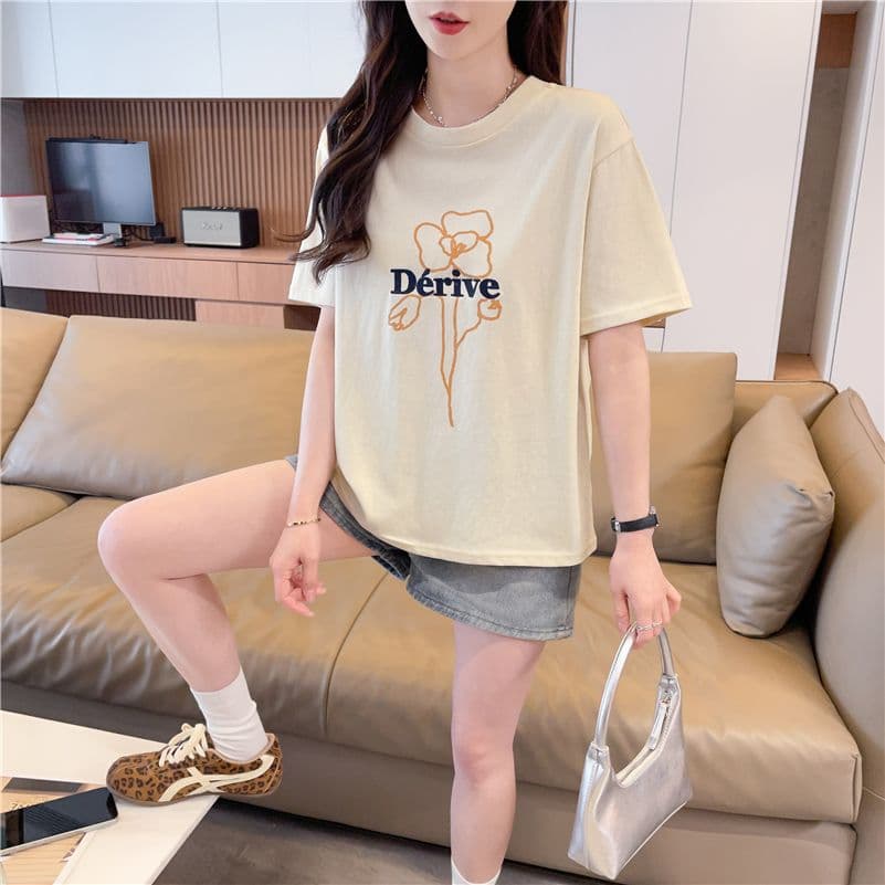 실사 라운드 넥 반팔 티셔츠 여성 새로운 프린트 싸움 자수 눈꽃 면 패션 맨위 여성 상세 이미지 3