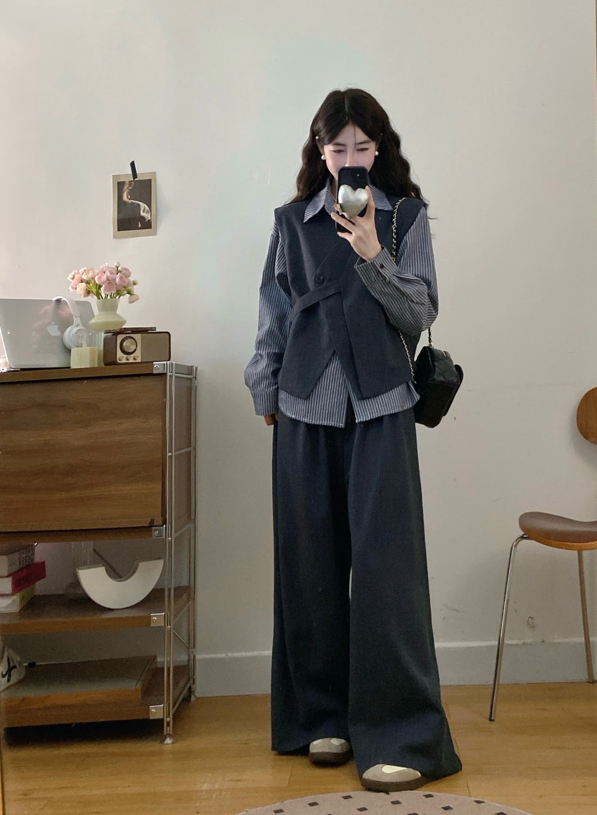 실사 빅 사이즈 여성 의류 가을 새로운 한 부서 디자인 센스 불규칙 베스트 스트라이프 셔츠 와이드 레그 팬츠 3종 세트 상세 이미지 3