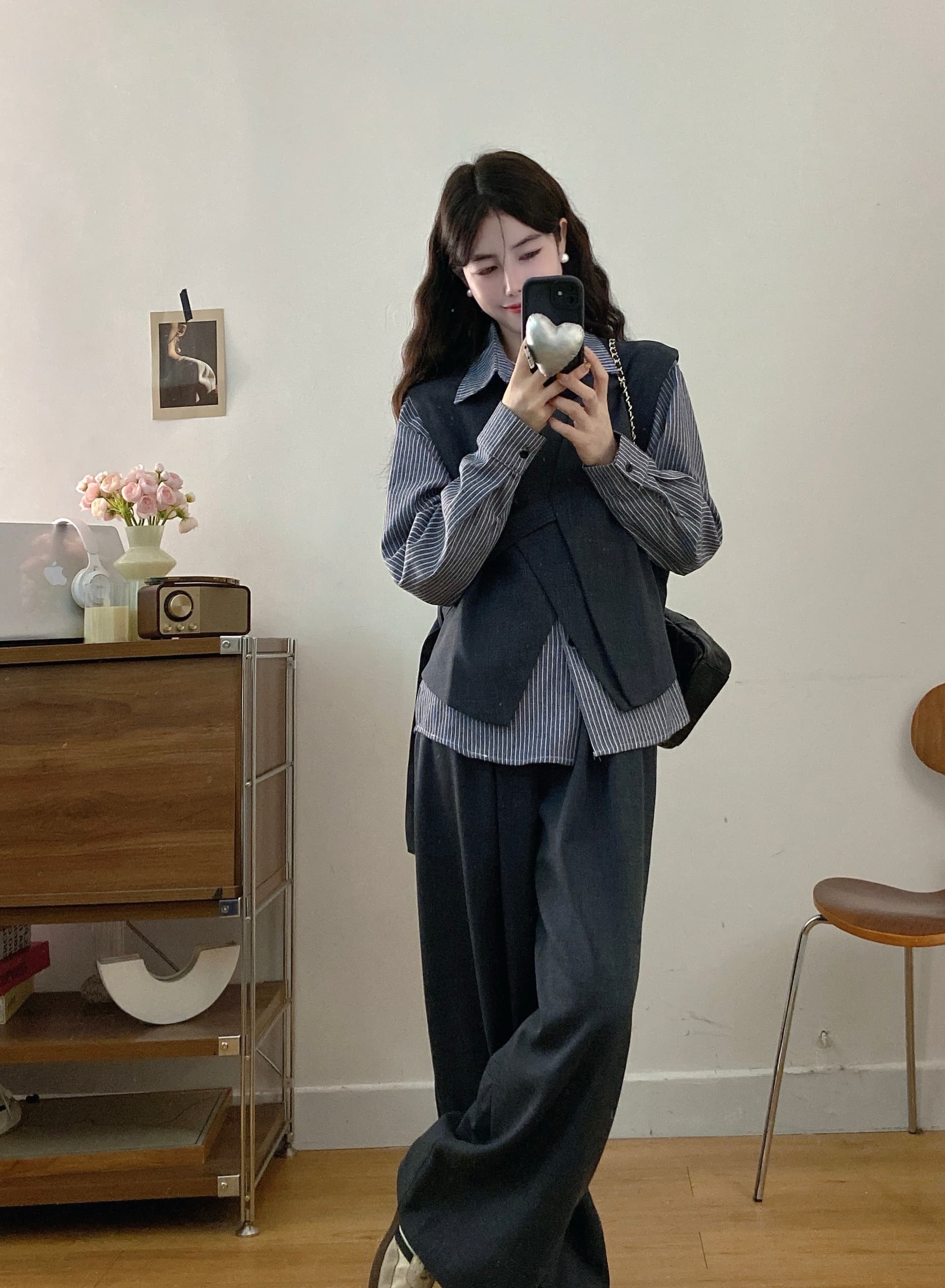 실사 빅 사이즈 여성 의류 가을 새로운 한 부서 디자인 센스 불규칙 베스트 스트라이프 셔츠 와이드 레그 팬츠 3종 세트 상세 이미지 11